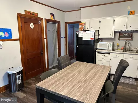 1403 E Derry Rd, Hershey, PA 17033 photo 9