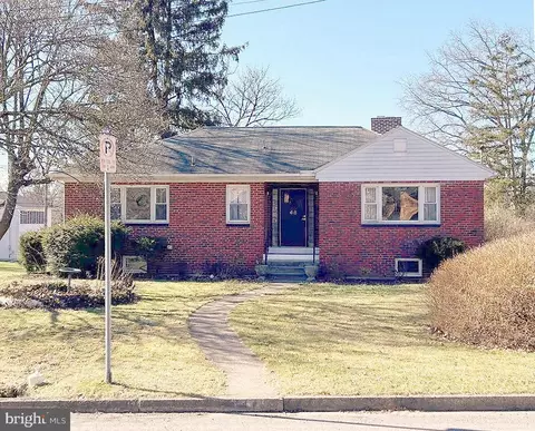 48 N 38th St, Harrisburg, PA 17109