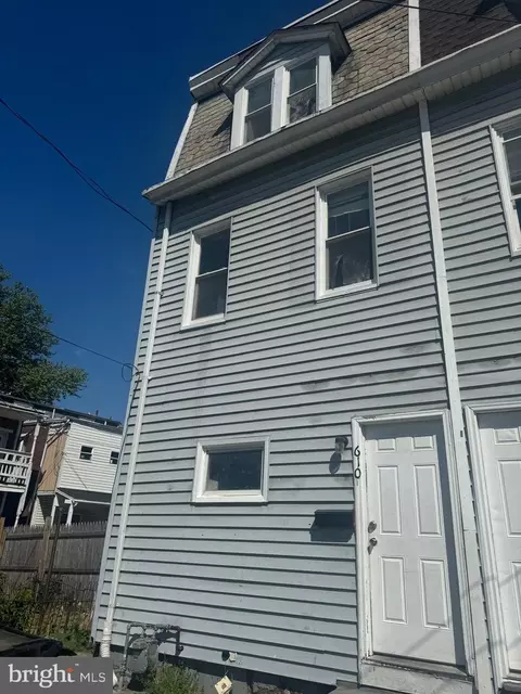 610 Wiconisco St, Harrisburg, PA 17110