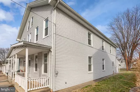 226 Armstrong St, Halifax, PA 17032