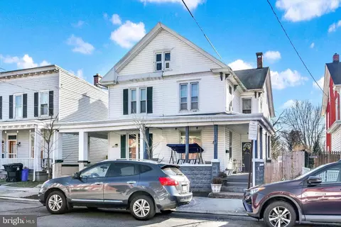 319 Lewis St, Harrisburg, PA 17110