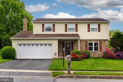114 Litchfield Rd, Harrisburg, PA 17112