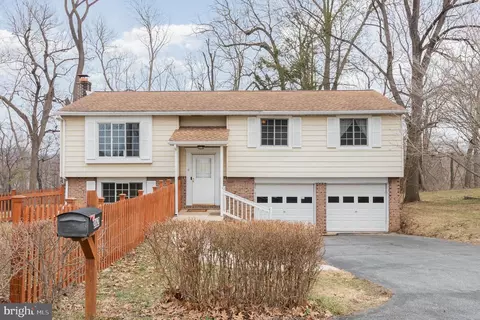 262 Kokomo Ave, Hummelstown, PA 17036