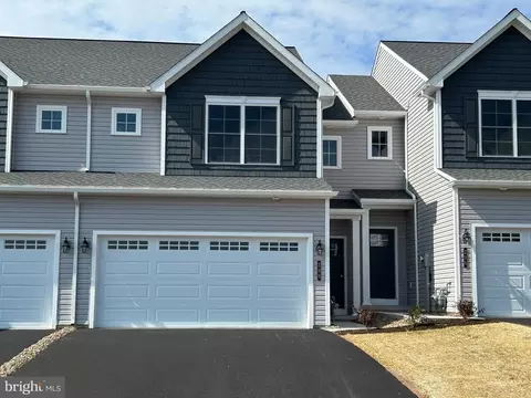 298 Sage Blvd, Middletown, PA 17057