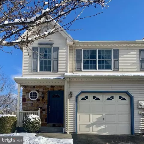522 Sunday Dr, Harrisburg, PA 17111