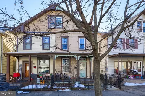 168 S 2nd St, Steelton, PA 17113