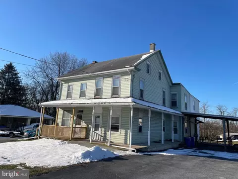 359 N Harrisburg St, Oberlin, PA 17113