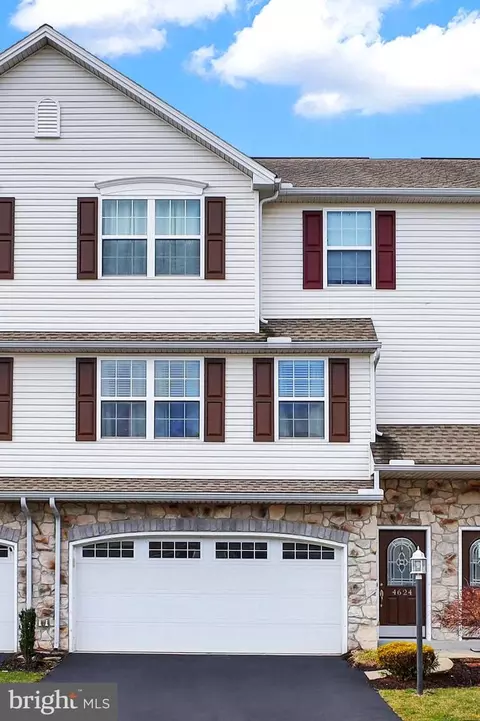 4624 Hamlin Ln, Harrisburg, PA 17110