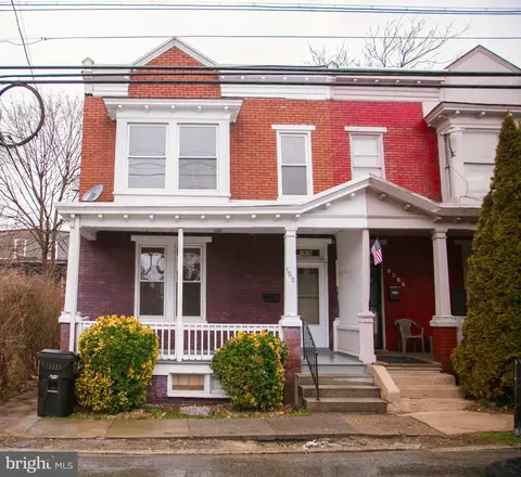 1910 Zarker St, Harrisburg, PA 17104