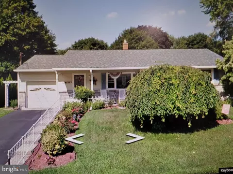 710 Edison Rd, Dauphin, PA 17018