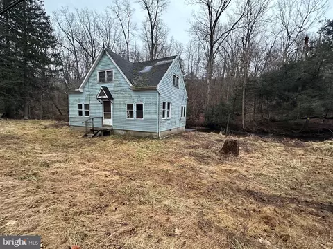 1321 Stone Glen Rd, Dauphin, PA 17018