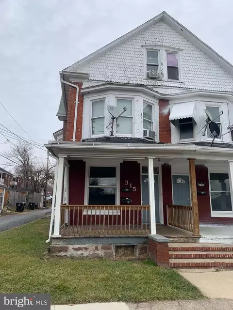 315 Burchfield St, Harrisburg, PA 17104