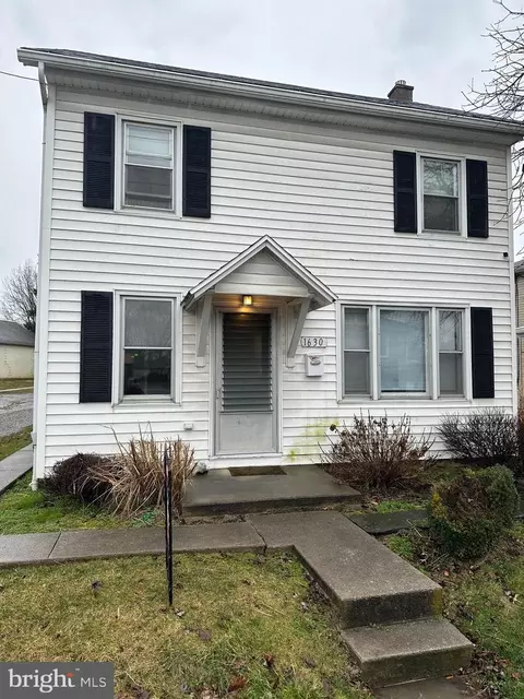 1630 E Chocolate Ave, Hershey, PA 17033