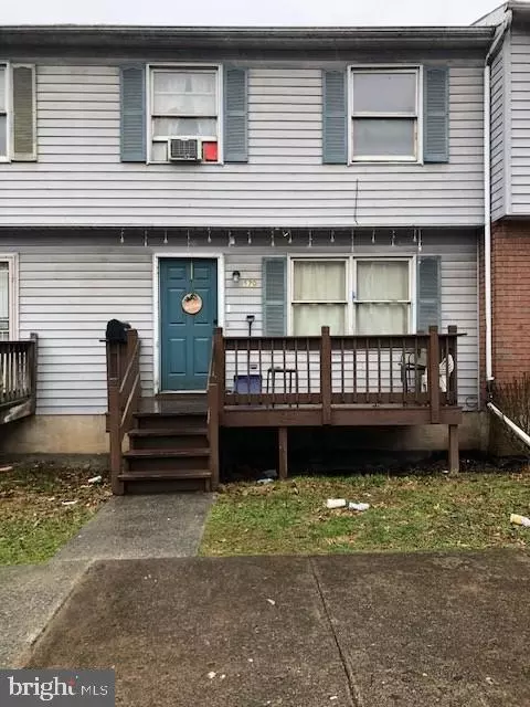 570 S 2nd St, Steelton, PA 17113