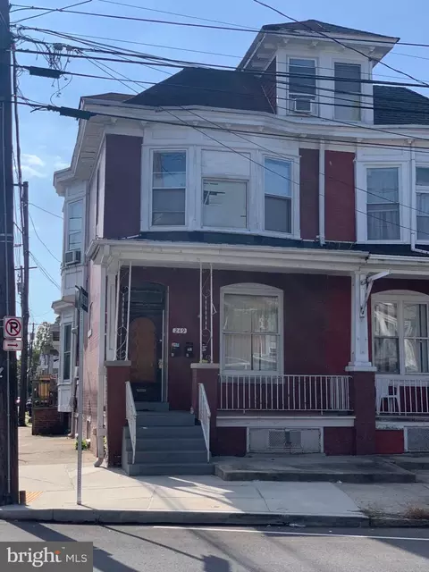 249 Maclay St, Harrisburg, PA 17102