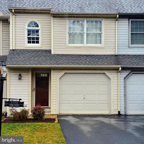 1972 Deer Path Rd, Harrisburg, PA 17110