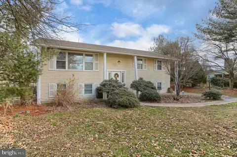 67 Pawnee Ln, Halifax, PA 17032