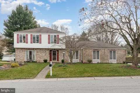 803 Plymouth Rd, Hershey, PA 17033