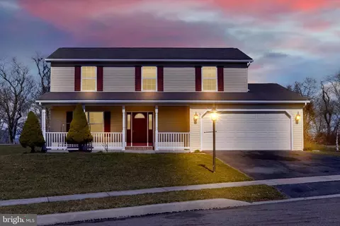 58 Oak Ave, Halifax, PA 17032