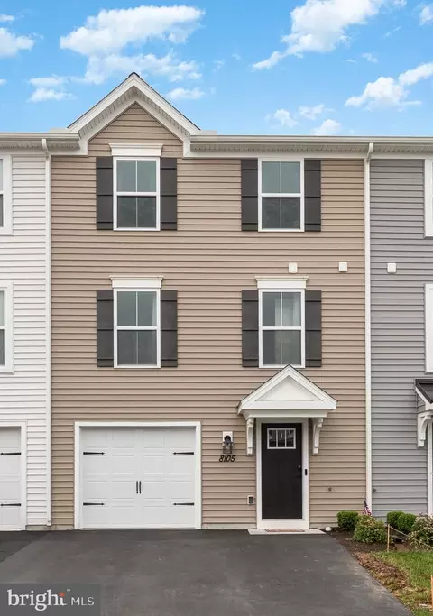8105 Kelly Dr, Harrisburg, PA 17112