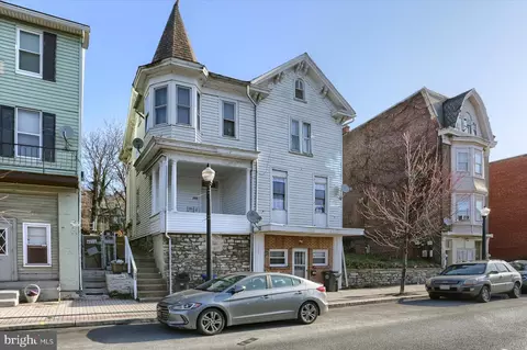 247-249 N Front St, Steelton, PA 17113