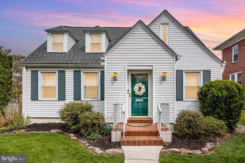 55 S Madison St, Harrisburg, PA 17109