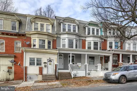 1804 Walnut St, Harrisburg, PA 17103