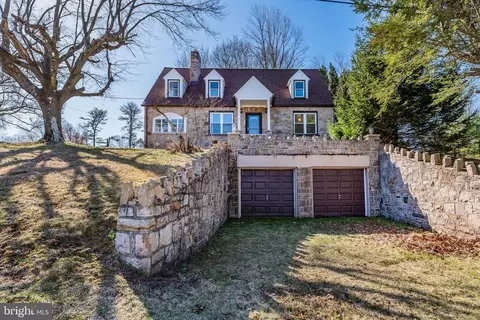 1330 Red Hill Rd, Dauphin, PA 17018