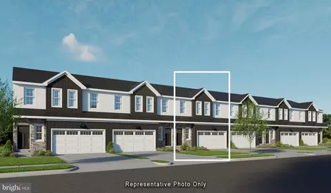 7867 Oak Brook Dr, Harrisburg, PA 17112