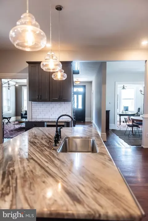 Kitchen - 317 E Derry Rd, Hershey, PA 17033 photo 6 of 6