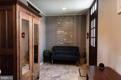 Entry Way - 317 E Derry Rd, Hershey, PA 17033 photo 6 of 7