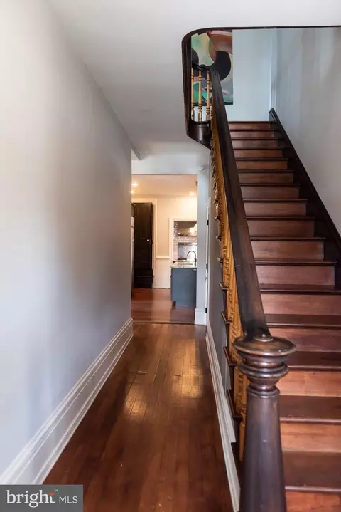 Entry Way - 317 E Derry Rd, Hershey, PA 17033 photo 2 of 7