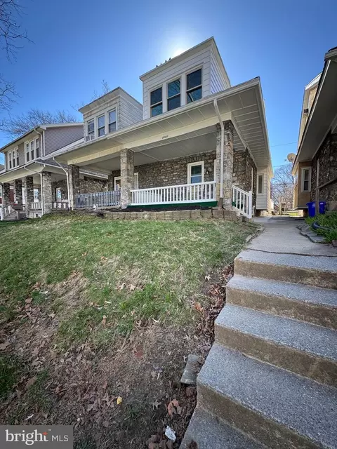 1004 N 16th St, Harrisburg, PA 17103