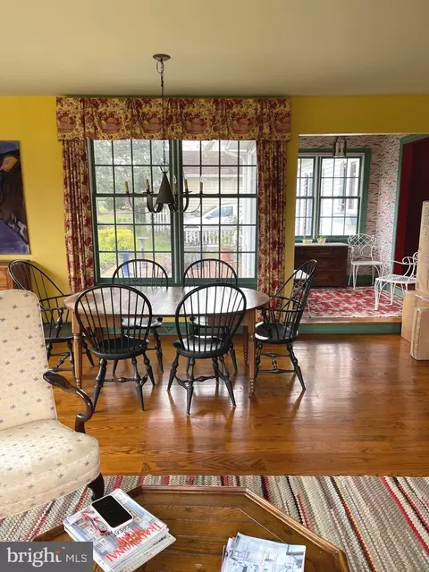Dining - 1044 Beech Ave, Hershey, PA 17033 photo 2 of 2