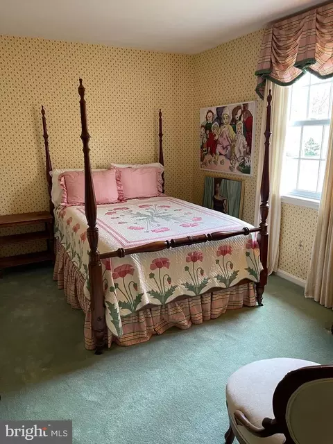 Bedroom - 1044 Beech Ave, Hershey, PA 17033 photo 5 of 6