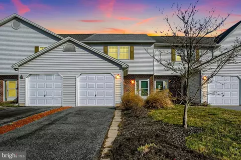 7238 Clearfield St, Harrisburg, PA 17111