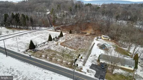 368 Small Valley Rd, Halifax, PA 17032