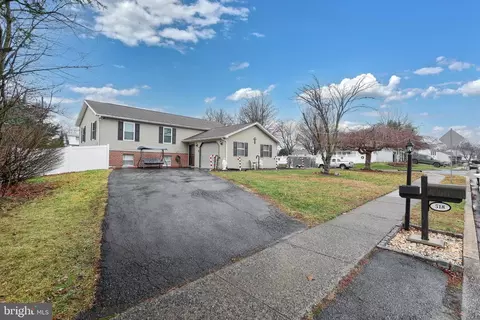 518 Ryan Dr, Harrisburg, PA 17112