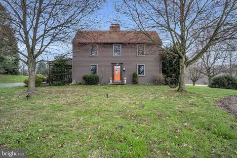 99 Mar Bob Rd, Halifax, PA 17032