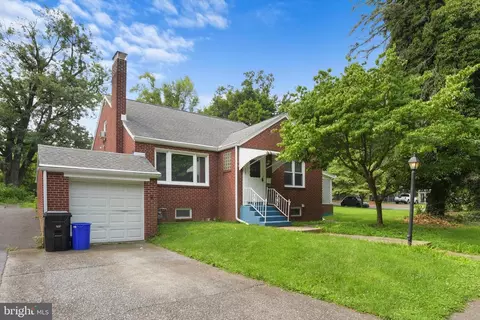 2107 Rudy Rd, Harrisburg, PA 17104