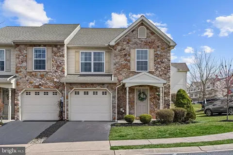 206 Mapleton Dr, Harrisburg, PA 17112