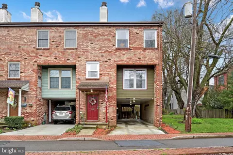716 Showers St, Harrisburg, PA 17104