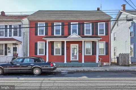 153 N Catherine St, Middletown, PA 17057