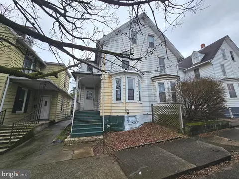420 Spruce St, Steelton, PA 17113