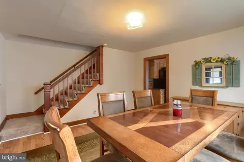 Dining - 364 E Derry Rd, Hershey, PA 17033 photo 1 of 3