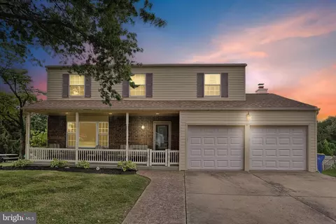 720 Cardinal Dr, Harrisburg, PA 17111