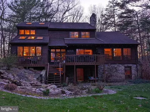 480 Blue Mountain Pkwy, Harrisburg, PA 17112