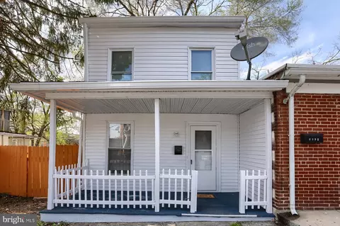 1724 Walnut St, Harrisburg, PA 17103
