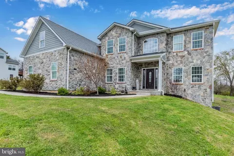 4502 Egret Dr, Harrisburg, PA 17112