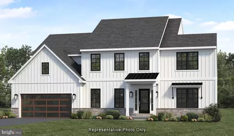 142 Willow Creek Ln, Hummelstown, PA 17036
